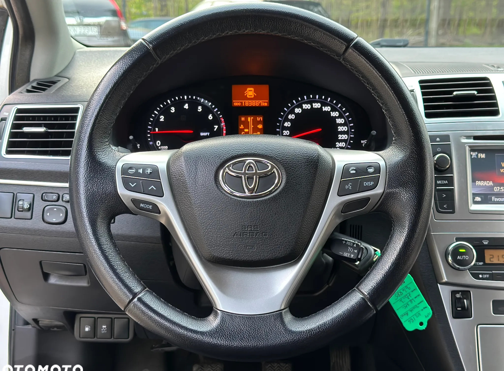 Toyota Avensis cena 48900 przebieg: 183500, rok produkcji 2014 z Góra małe 529
